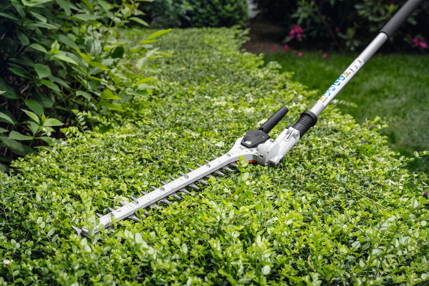 STIHL HL-KM 145° (tosasiepi angolabile)