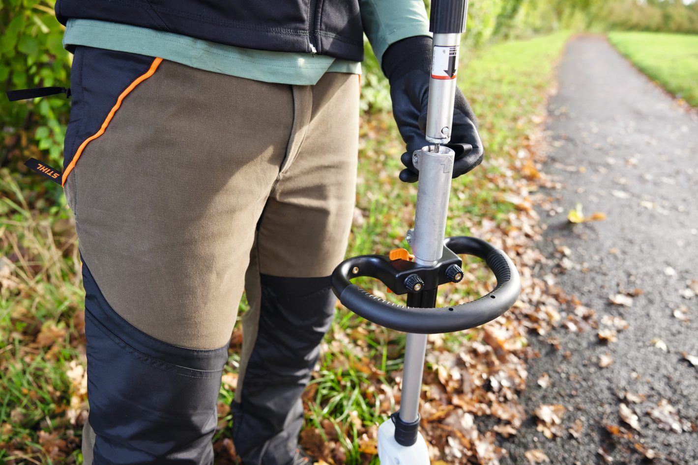 STIHL KMA 120 R (AP) (solo corpo macchina)